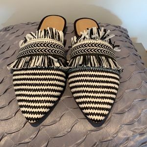 Crown Vintage mules black and white. 10